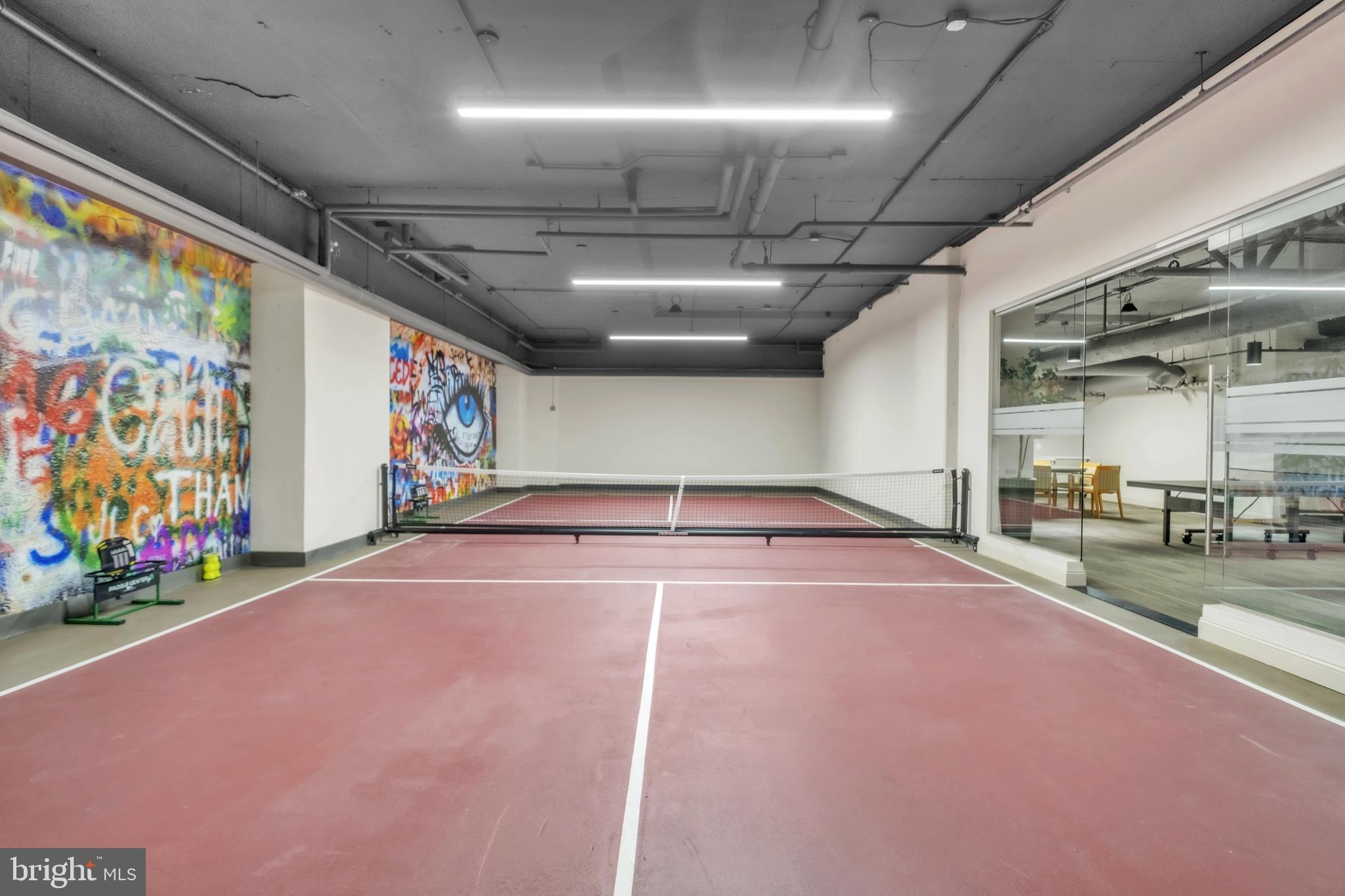 1801 Market Street, Unit 1817 Philadelphia, PA 19103 - Photo 30 of 77 a view of a room with gym equipment