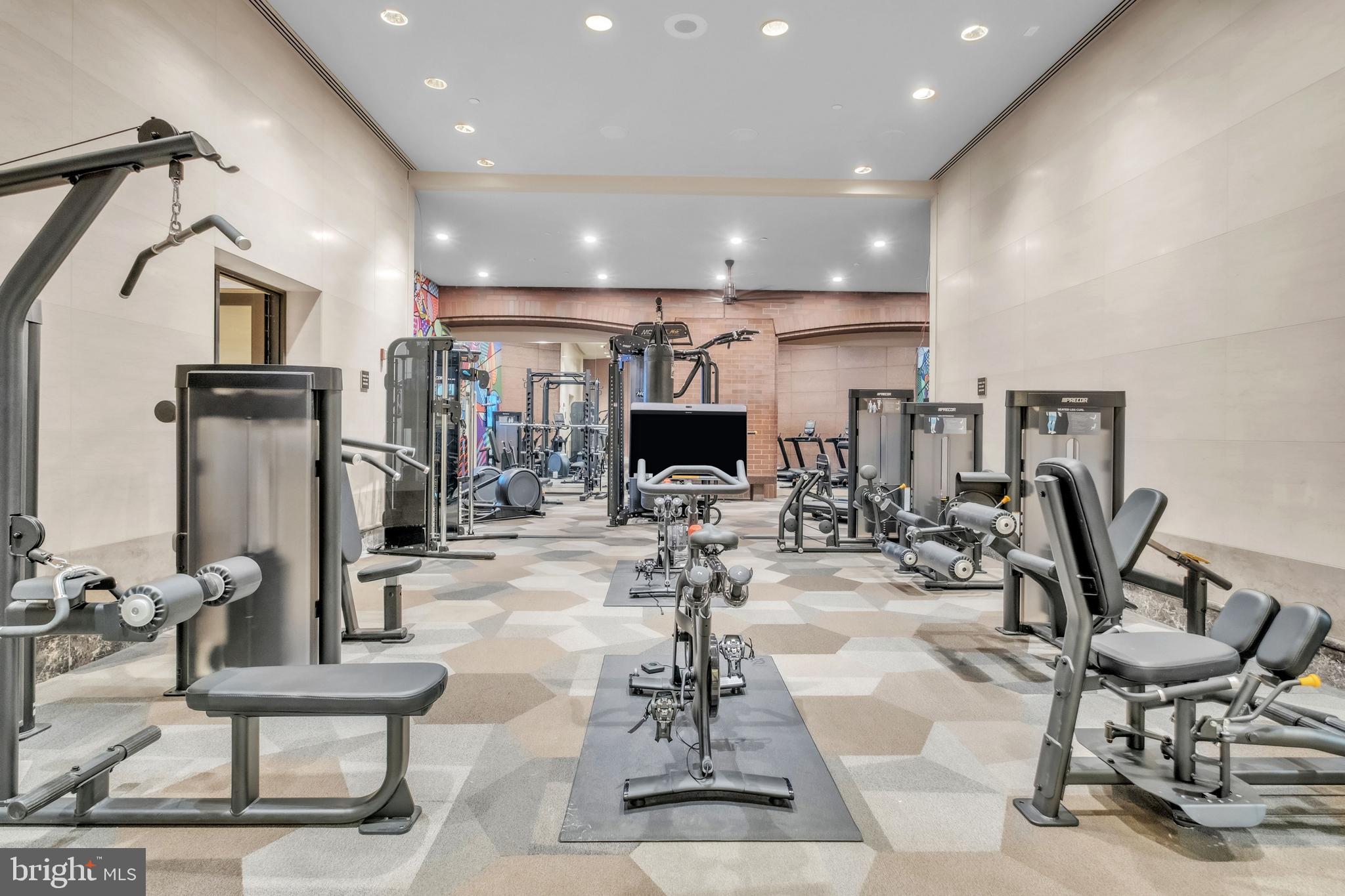 1801 Market Street, Unit 1817 Philadelphia, PA 19103 - Photo 49 of 77