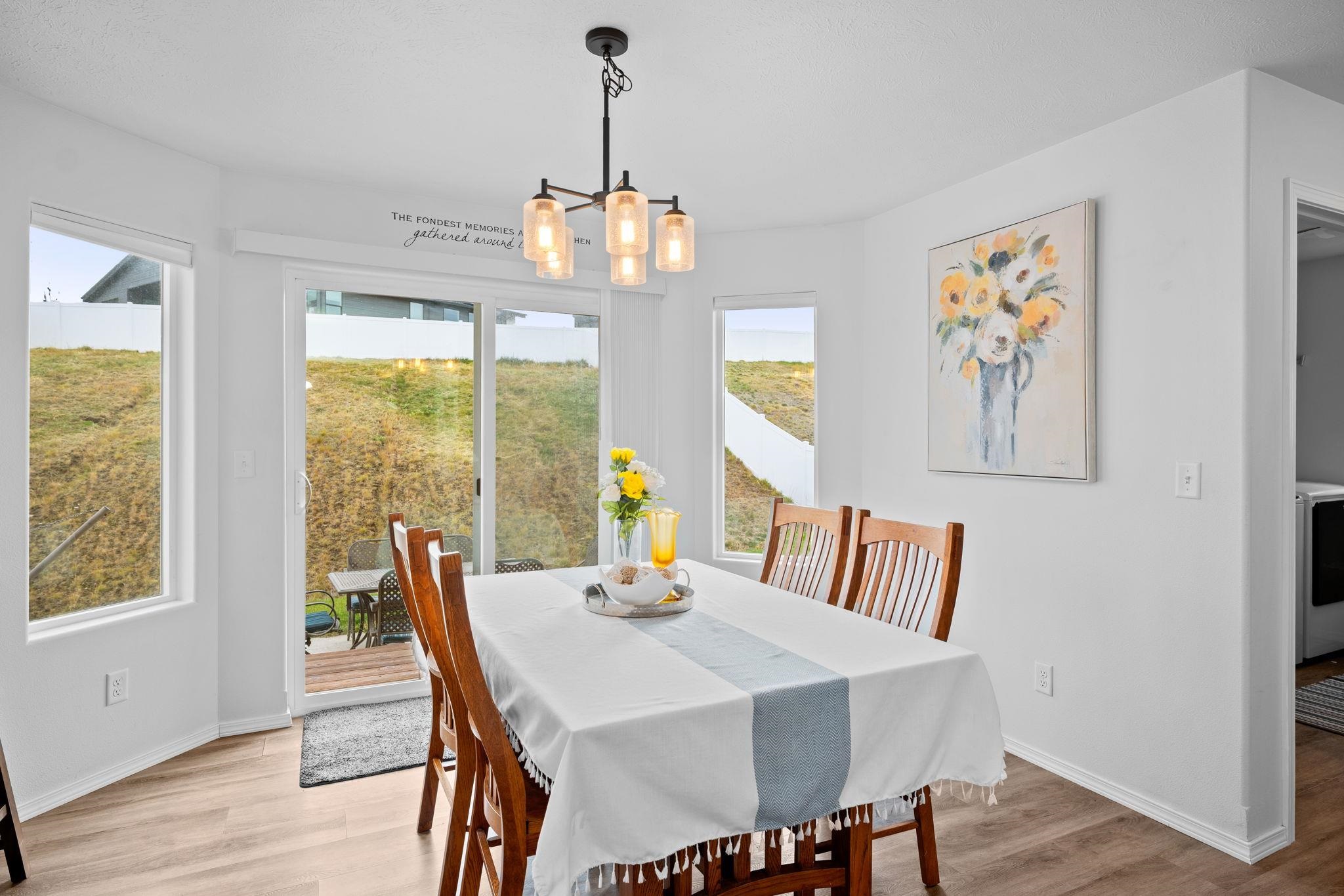 18224 Selkirk Estates Road Greenacres, WA 99016 - Photo 6 of 24