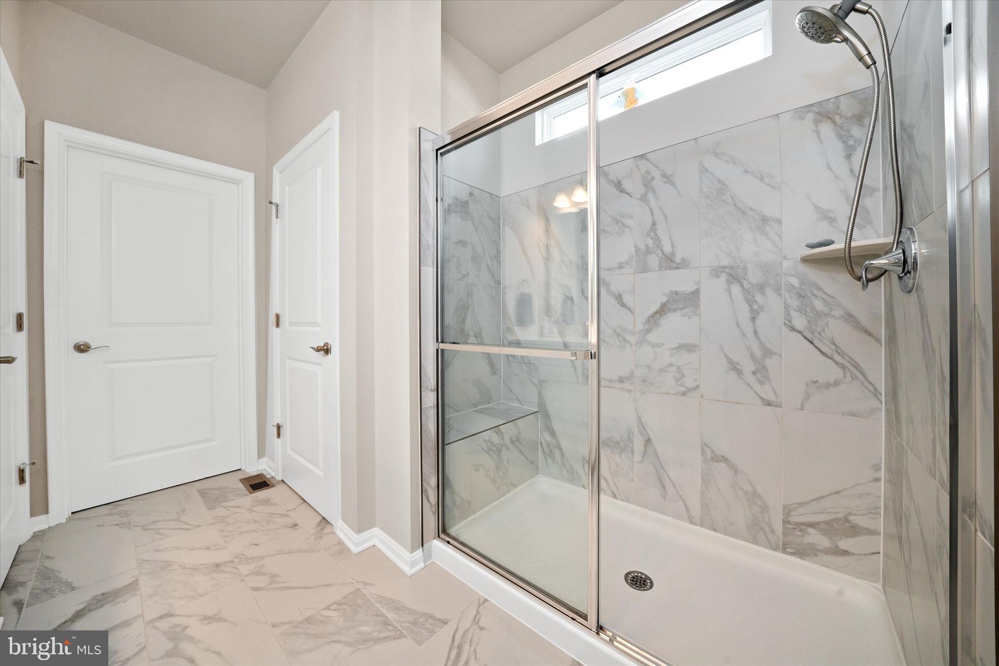 798 Honey Locust Road Middletown, DE 19709 - Photo 14 of 44 En-suite Bath