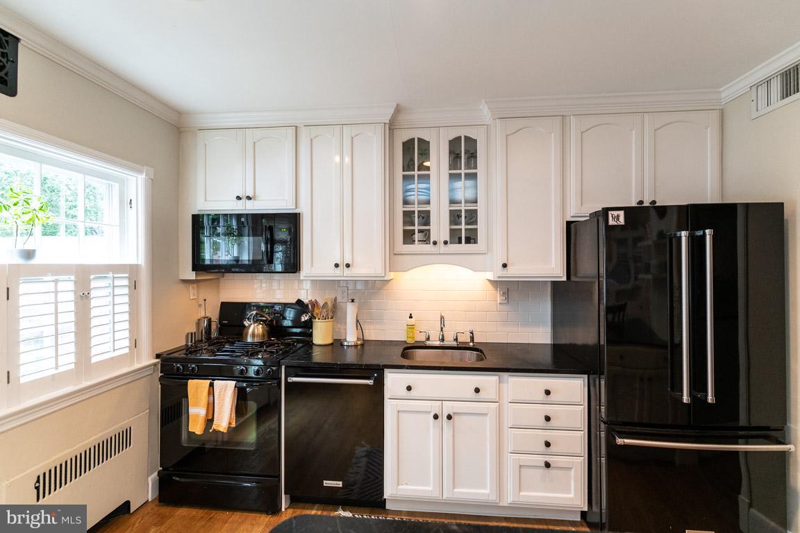 40 Dunkirk Road Baltimore, MD 21212 - Photo 14 of 30 Kitchen