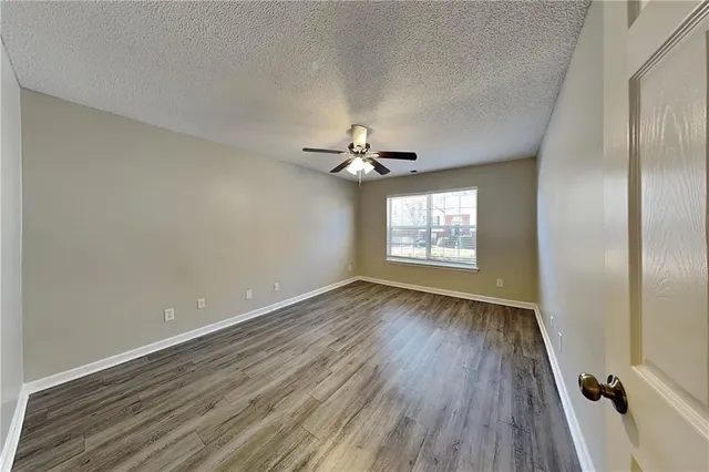 $2,075 | 4094 Sweetsprings Terrace Southwest, Powder Springs, GA 30127