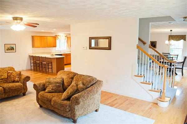 69 Old Ferry Road Haverhill, MA 01830 - Photo 5 of 23