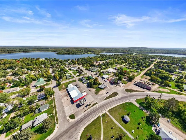 $365,000 | 204 Lake Avenue East, Hill City, MN 55748