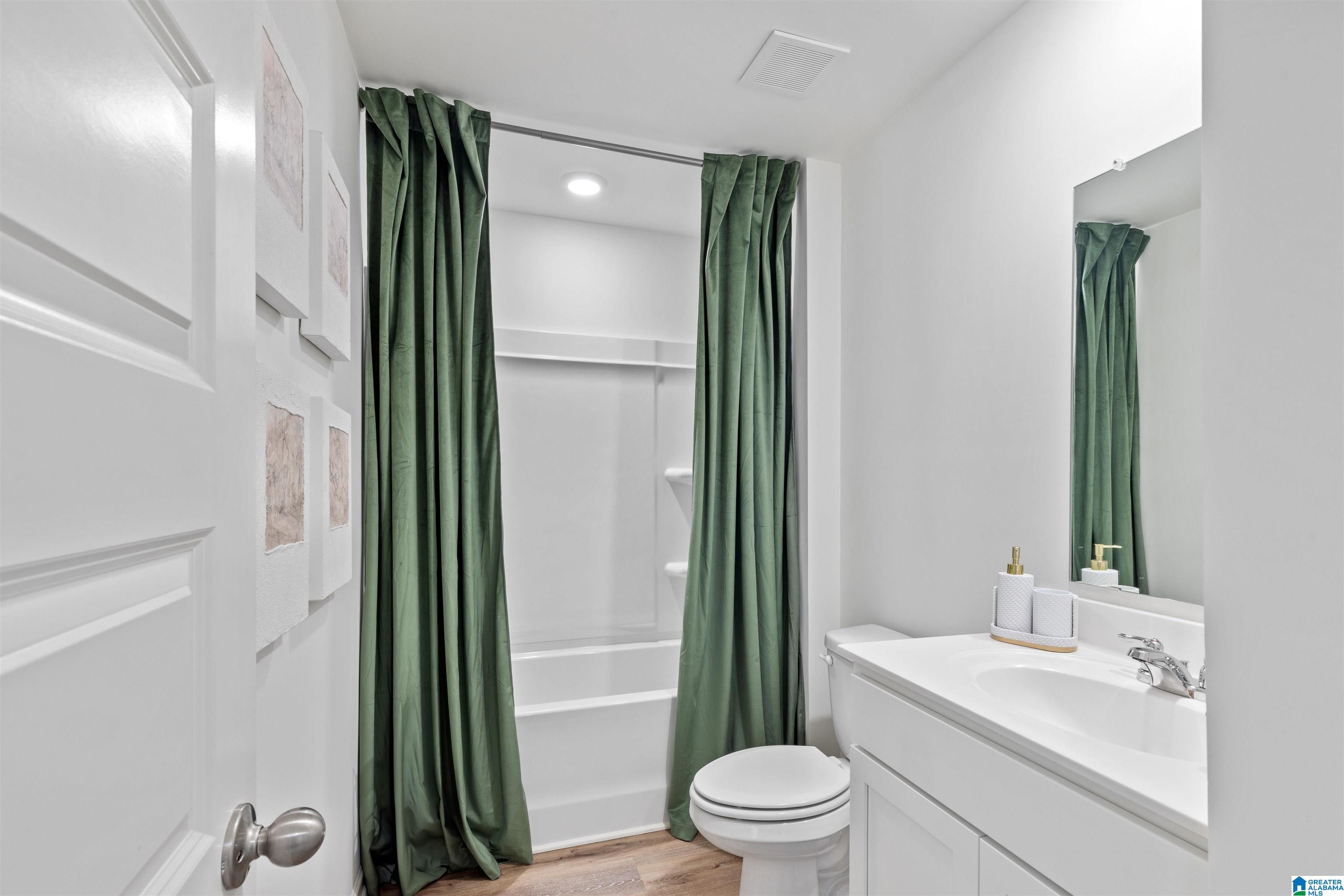 18662 Caffee Drive Vance, AL 35490 - Photo 6 of 34