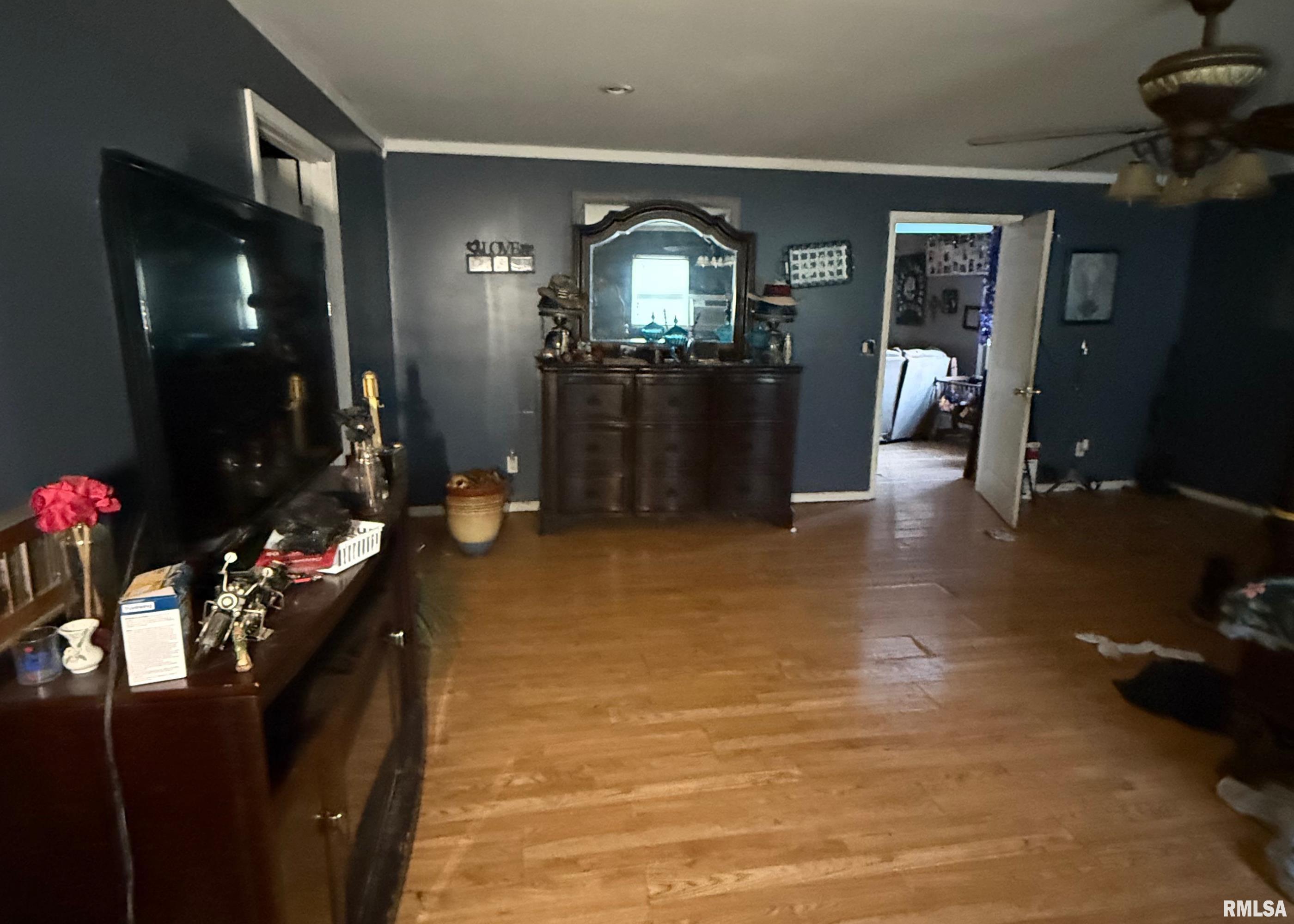 588 Pine Road Eldorado, IL 62930 - Photo 12 of 13