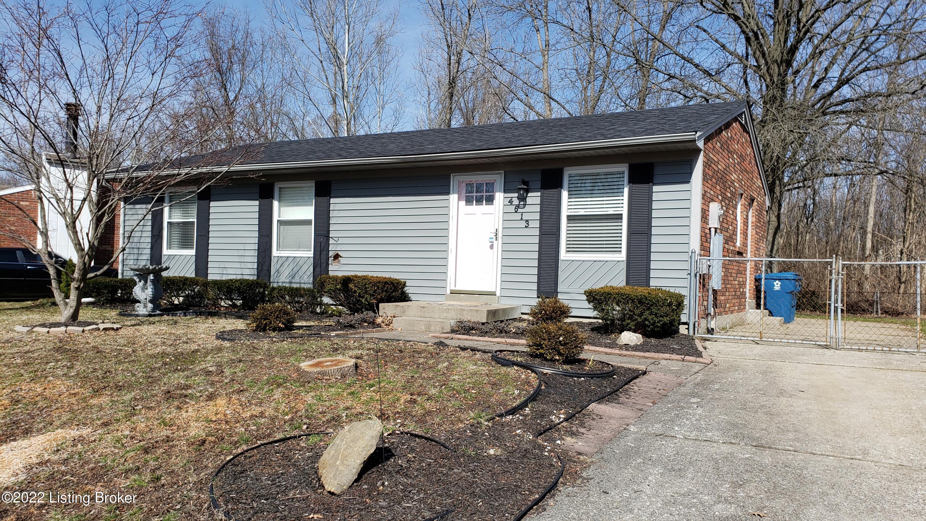 4613 Frel Road Louisville, KY 40272 - Photo 2 of 24 4613 side front