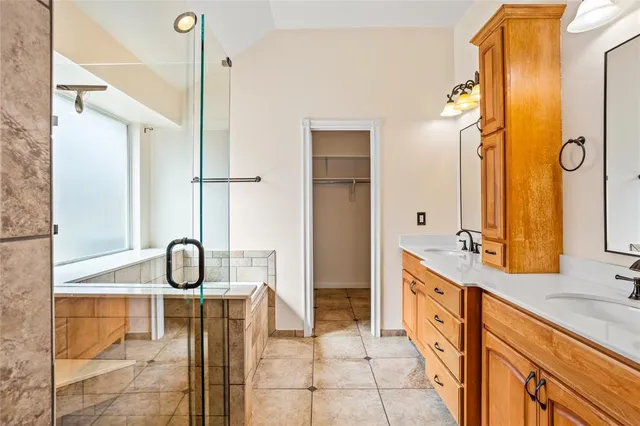 $489,900 | 313 Cave River Drive, Murphy, TX 75094