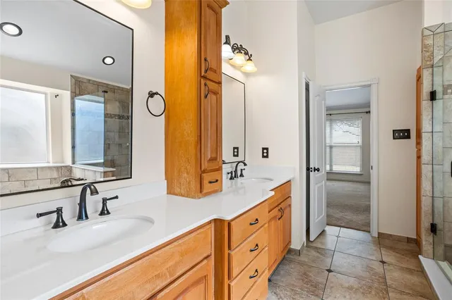 $489,900 | 313 Cave River Drive, Murphy, TX 75094