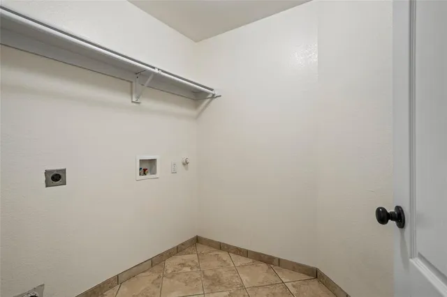 $489,900 | 313 Cave River Drive, Murphy, TX 75094