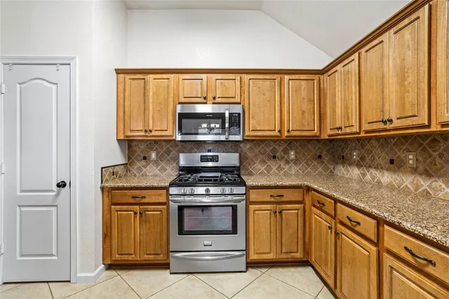 $489,900 | 313 Cave River Drive, Murphy, TX 75094