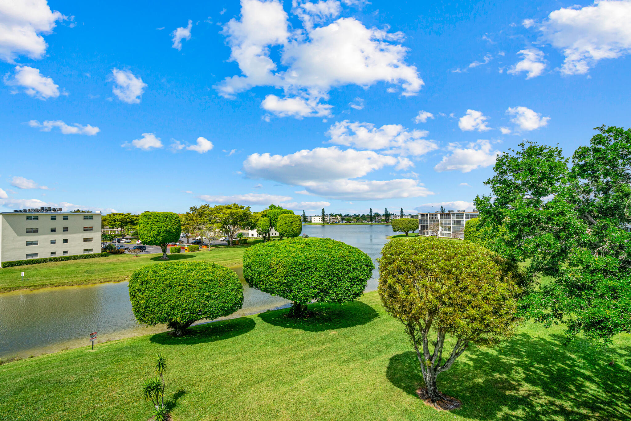 4084 Cornwall East Boca Raton, FL 33434 - Photo 4 of 12 DSC00750