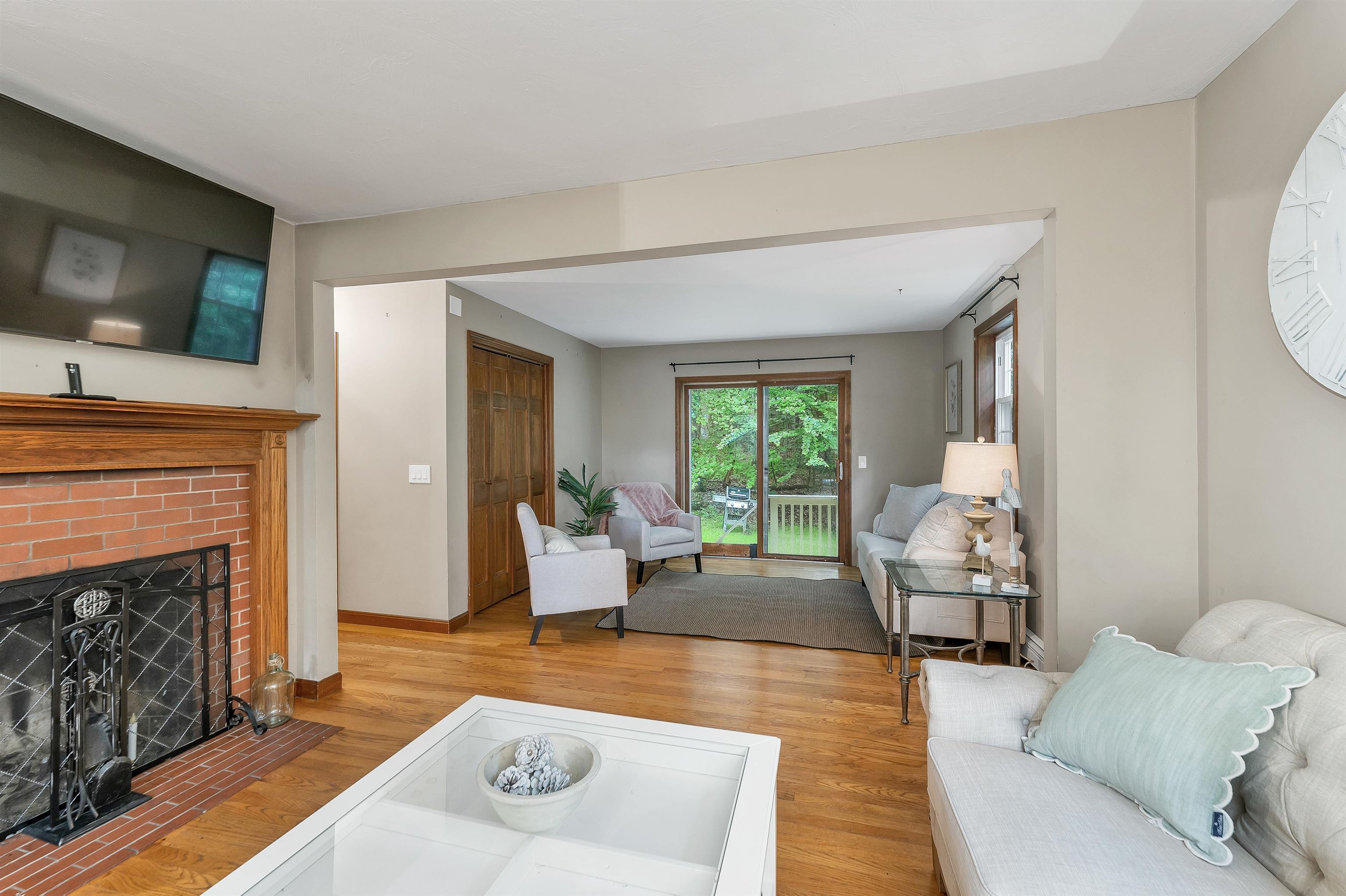 254 Robert Rogers Road Dunbarton, NH 03046 - Photo 10 of 25