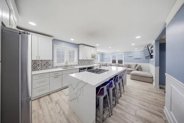 $255,000 | 2713 Landen Drive, Melrose Park, IL 60164