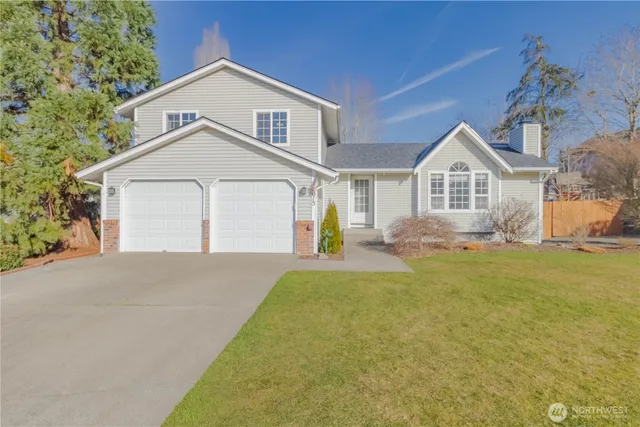 $560,000 | 12015 142nd St Court East, Puyallup, WA 98374