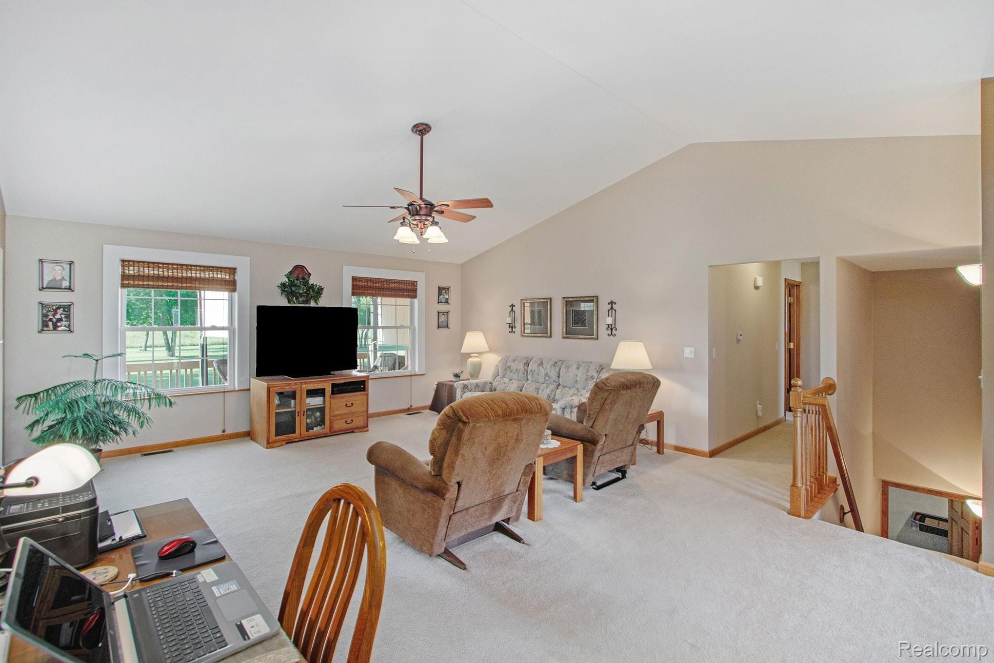 677 Mountview Road Lapeer, MI 48446 - Photo 10 of 42 BPG_0809.jpg