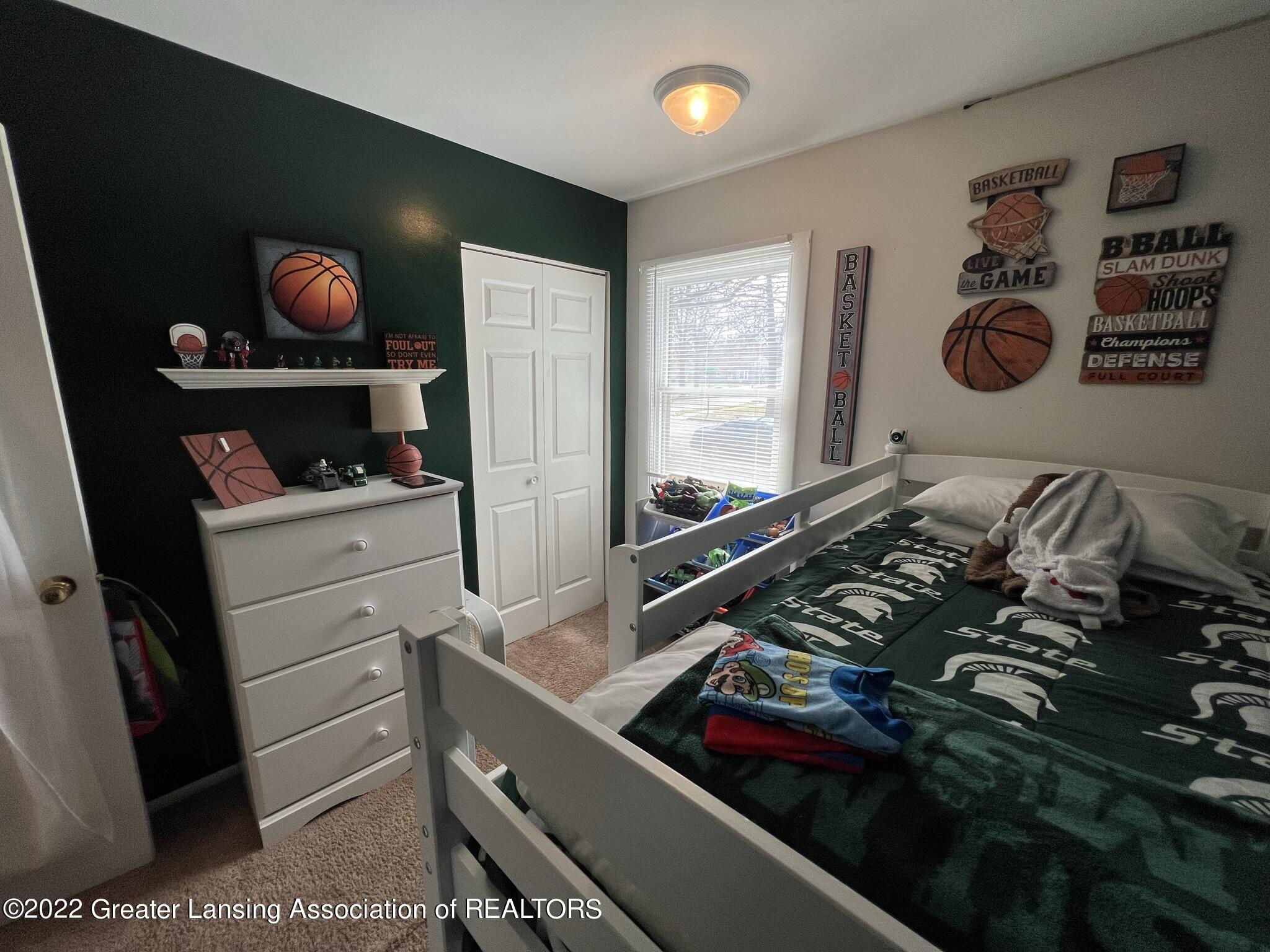 3400 Kilberry Road Lansing, MI 48911 - Photo 19 of 29 IMG_2596