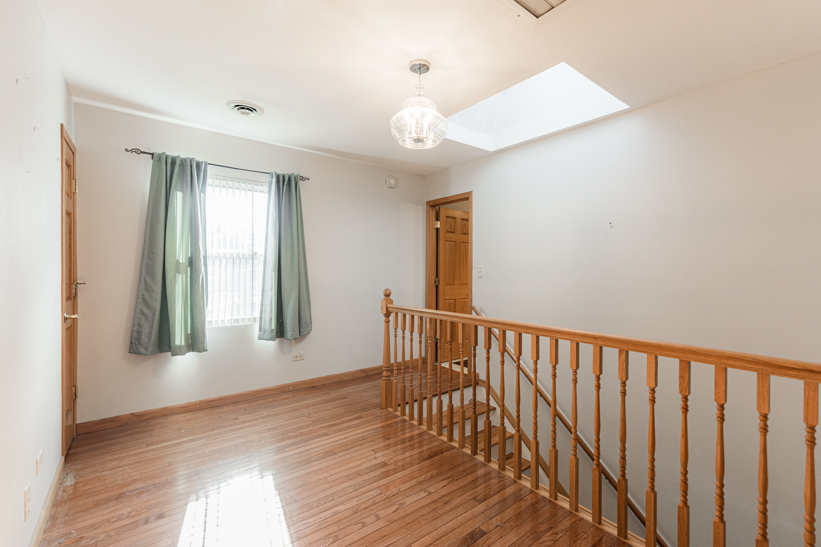 4N427 3rd Avenue Addison, IL 60101 - Photo 13 of 34 Gallery Image 13