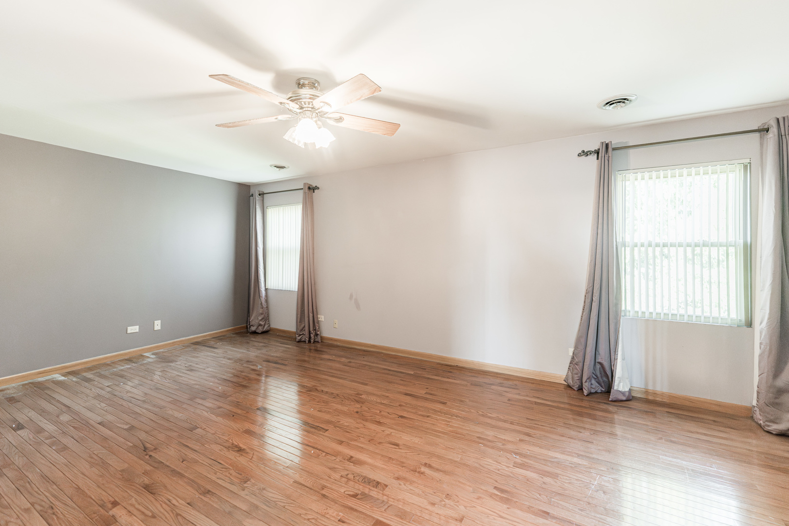 4N427 3rd Avenue Addison, IL 60101 - Photo 15 of 34 Gallery Image 15