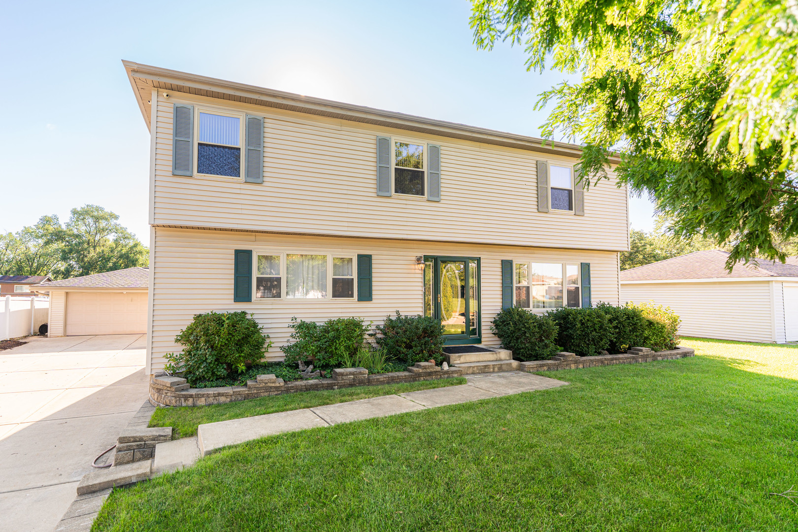 4N427 3rd Avenue Addison, IL 60101 - Photo 2 of 34 Gallery Image 2