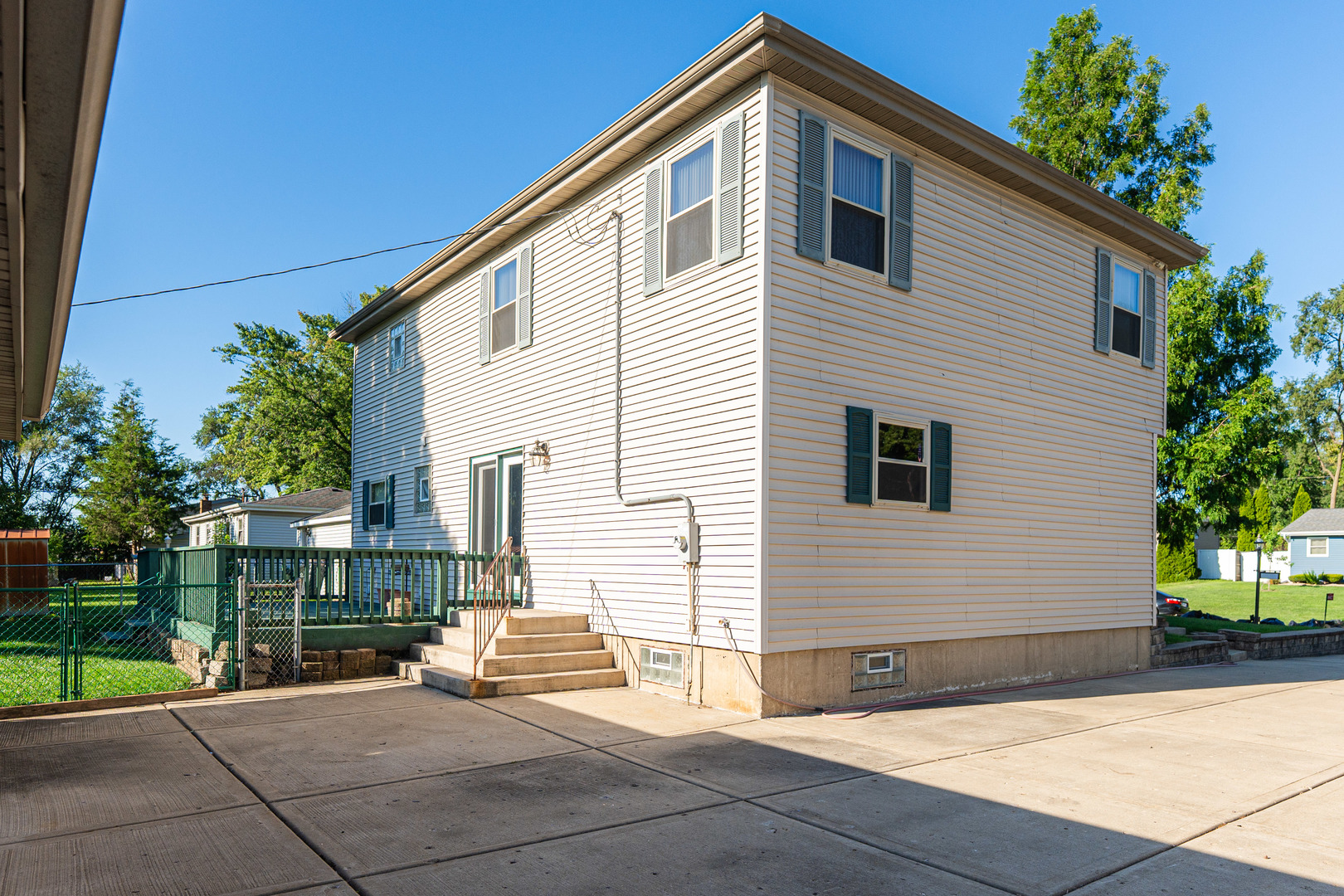 4N427 3rd Avenue Addison, IL 60101 - Photo 28 of 34 Gallery Image 28