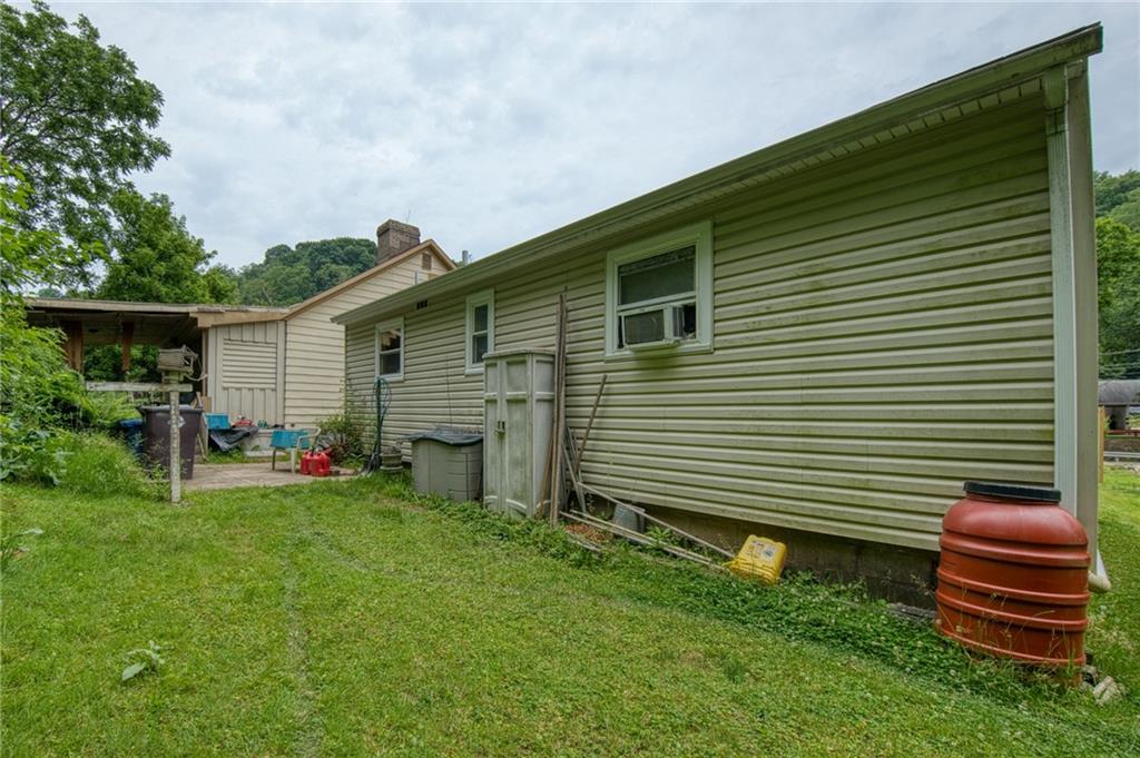 793 Becks Run Road Pittsburgh, PA 15210 - Photo 26 of 33