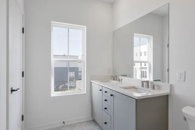 $2,985 | 2072 Edison Park Lane, Nashville, TN 37209