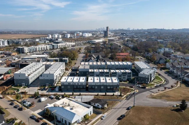 $2,985 | 2072 Edison Park Lane, Nashville, TN 37209