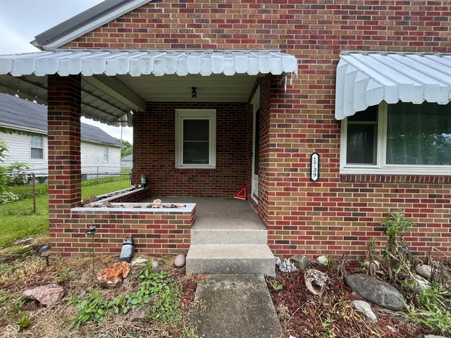 $144,900 | 1739 Crystal Street, Anderson, IN 46012