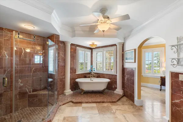 $3,000,000 | 219 Anglers Drive South, Marathon, FL 33050