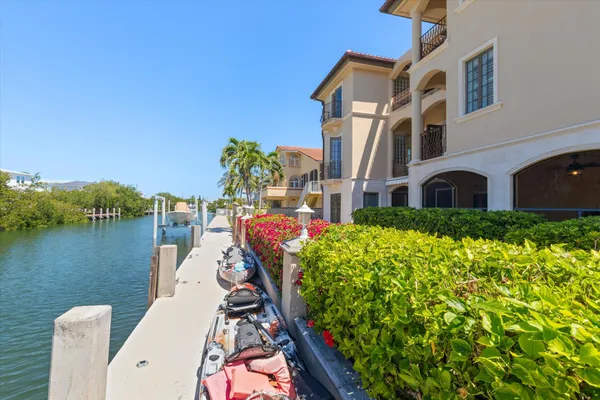 $3,000,000 | 219 Anglers Drive South, Marathon, FL 33050