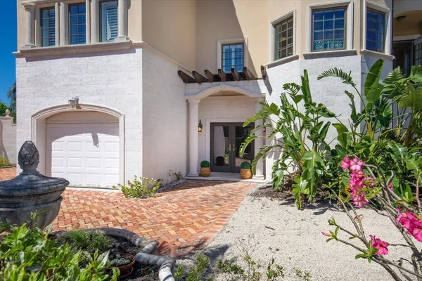 $3,000,000 | 219 Anglers Drive South, Marathon, FL 33050