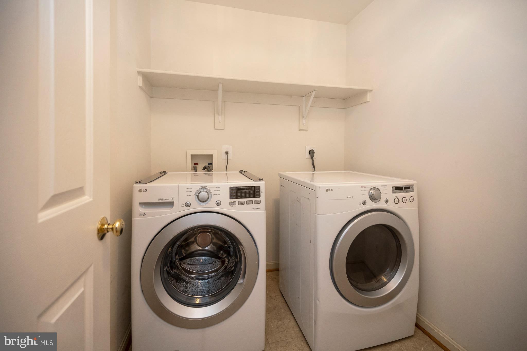 502 Monticello Circle Locust Grove, VA 22508 - Photo 25 of 45 a utility room with dryer and washer
