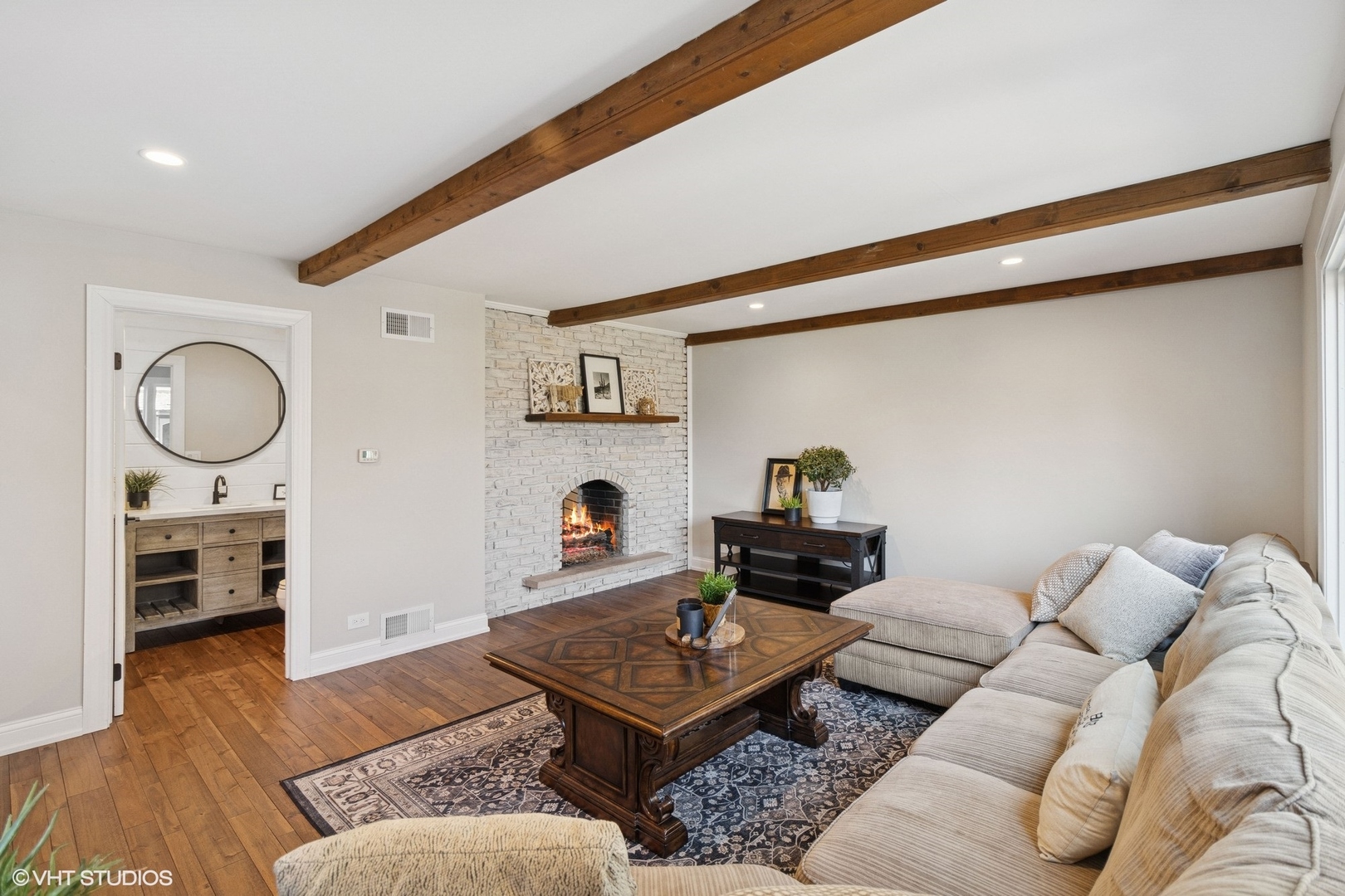 3N151 Ridgeview Street West Chicago, IL 60185 - Photo 14 of 38 Gallery Image 14