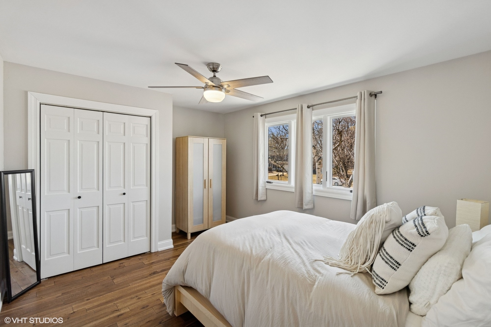 3N151 Ridgeview Street West Chicago, IL 60185 - Photo 22 of 38 Gallery Image 22