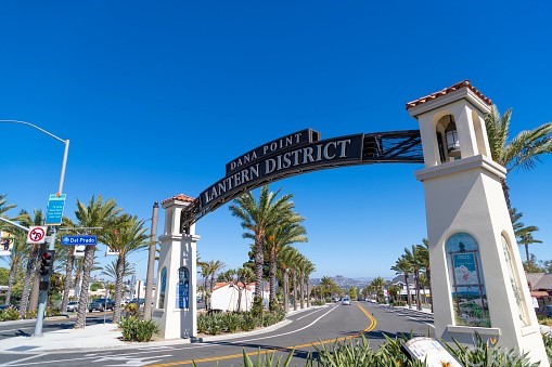 32592 Balearic Dana Point, CA 92629 - Photo 23 of 26 a street sign on a wall next to a road