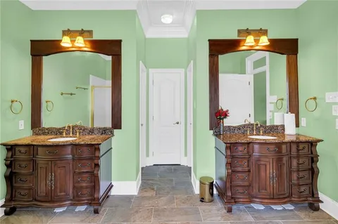 $585,000 | 136 Jennifer Lane, Laplace, LA 70068