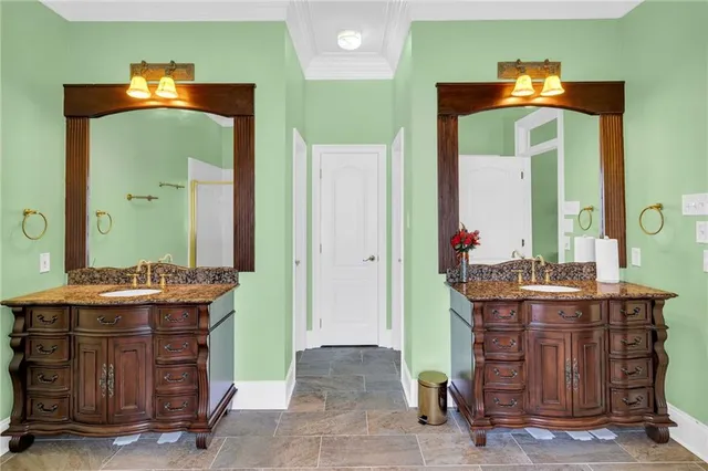 $585,000 | 136 Jennifer Lane, Laplace, LA 70068