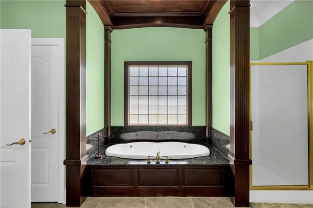 $585,000 | 136 Jennifer Lane, Laplace, LA 70068