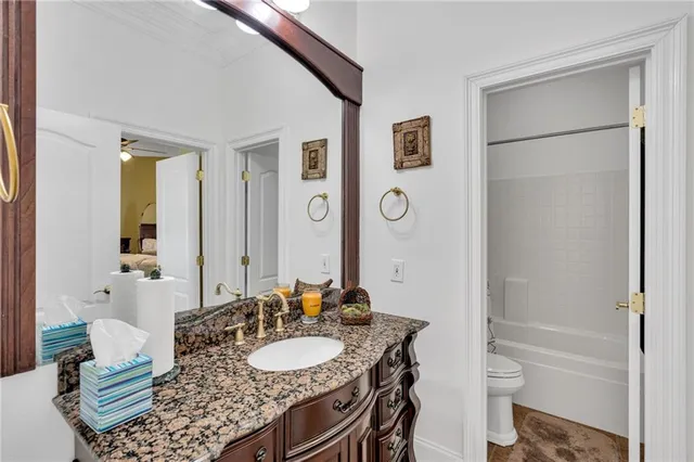 $585,000 | 136 Jennifer Lane, Laplace, LA 70068