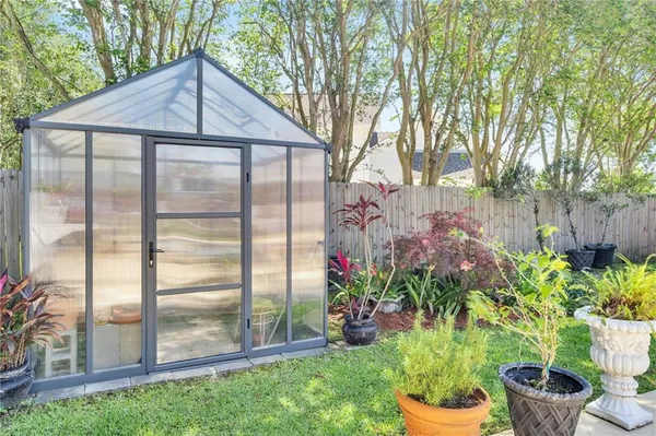$585,000 | 136 Jennifer Lane, Laplace, LA 70068