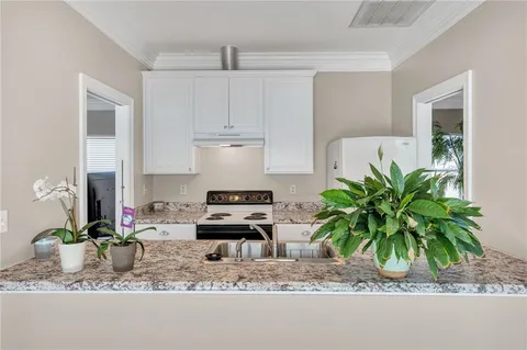 $585,000 | 136 Jennifer Lane, Laplace, LA 70068