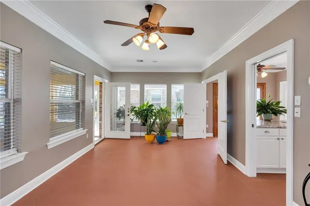 $585,000 | 136 Jennifer Lane, Laplace, LA 70068