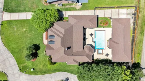 $585,000 | 136 Jennifer Lane, Laplace, LA 70068