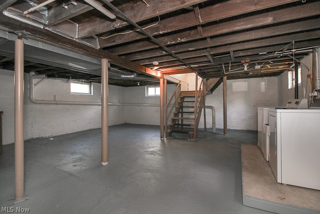 6707 Engle Road Cleveland, OH 44130 - Photo 23 of 29 Gallery Image 23