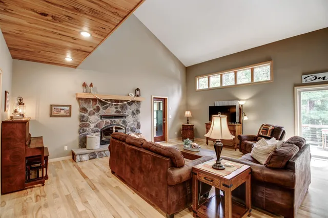 $1,150,000 | 26298 County 89, Park Rapids, MN 56470