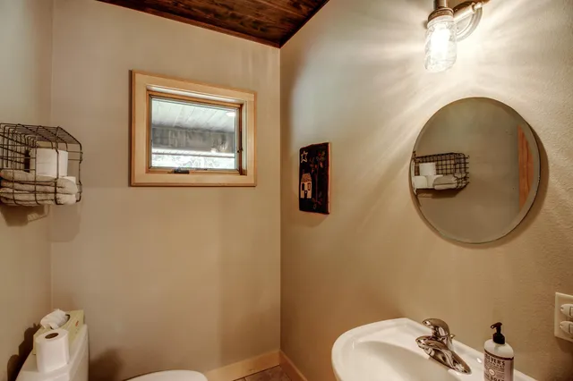 $1,150,000 | 26298 County 89, Park Rapids, MN 56470