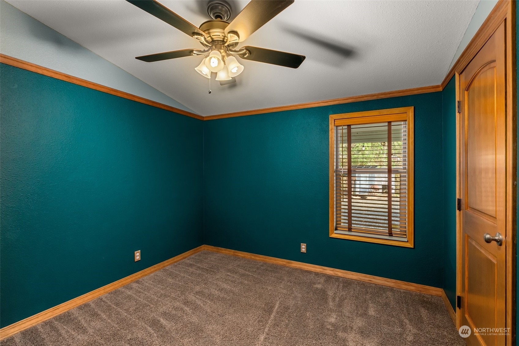 47 Zowadski Road Raymond, WA 98577 - Photo 24 of 40 a view of empty room with window