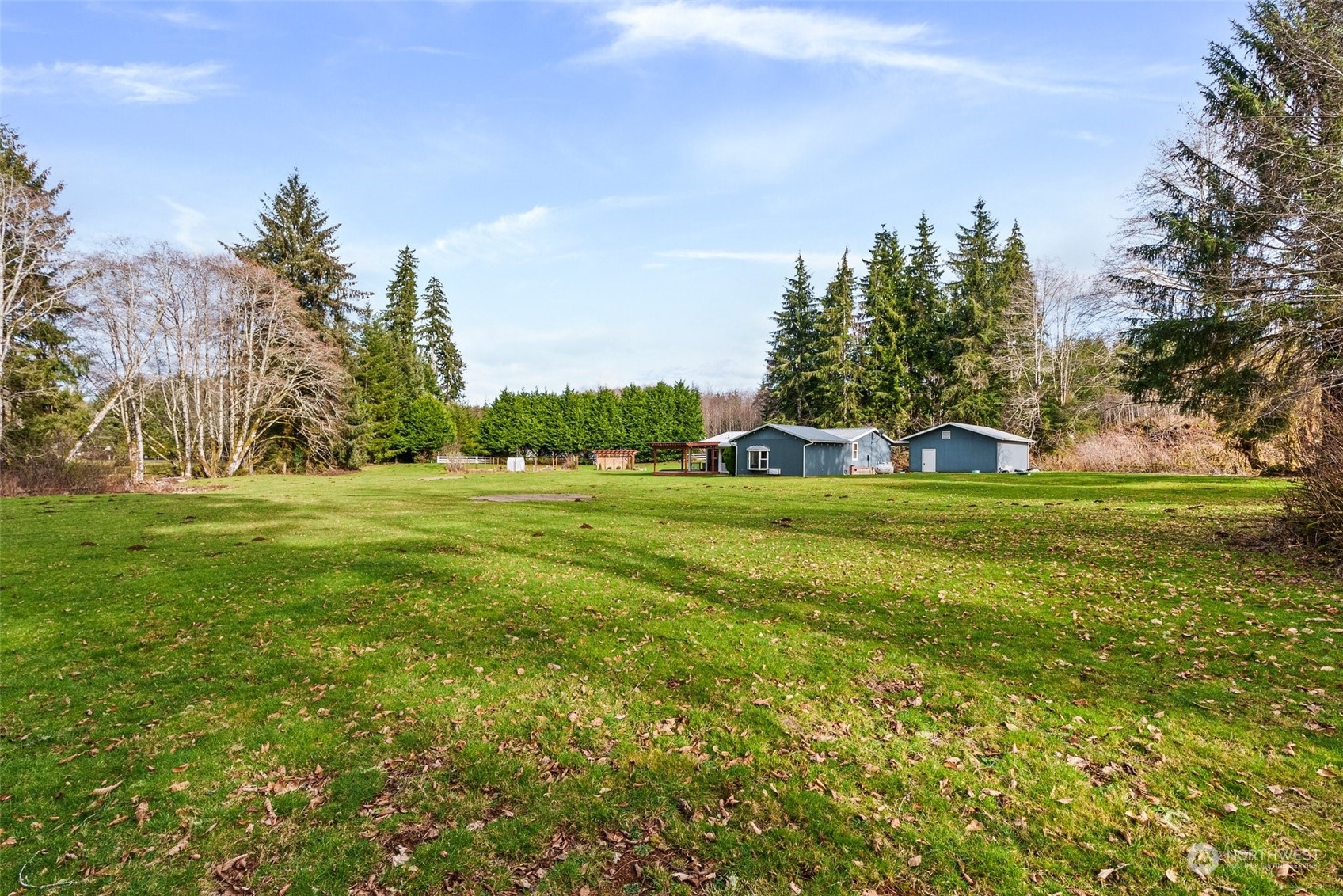 47 Zowadski Road Raymond, WA 98577 - Photo 32 of 40 a view of a volley ball court
