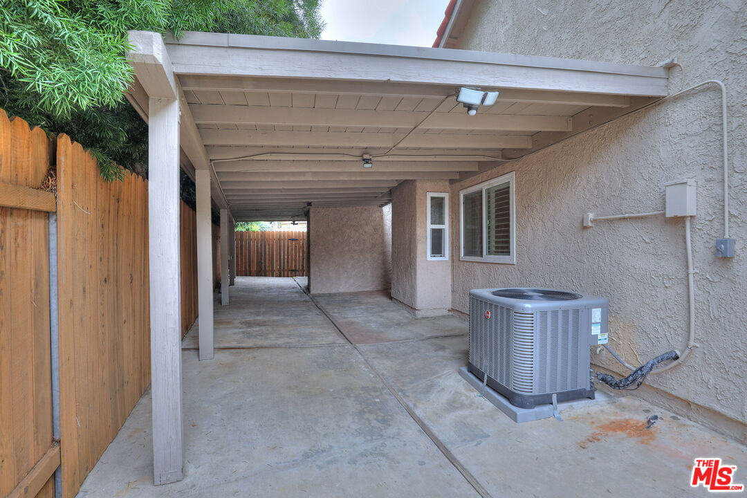3415 Circle View Drive Simi Valley, CA 93063 - Photo 34 of 37 a view of a back yard of the house